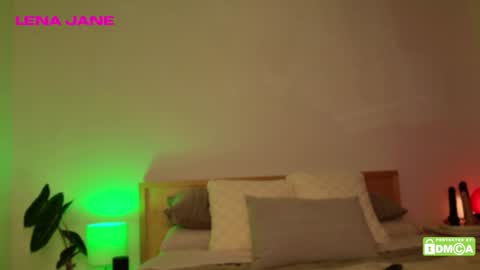 lenajane_xx online show from 12.25.24