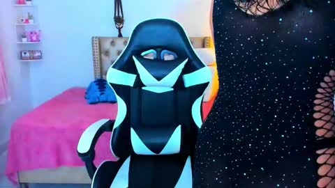 Lena  online show from 11.25.25