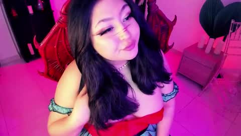 Lenna Kang online show from 02.03.26