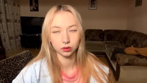 Snapshot of lenorehandelsman chatting on 02.26.26 Tagami online show from 02.26.26