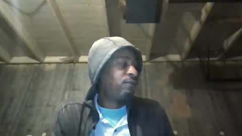 Snapshot of leo199984 chatting on 10.30.25 leo199984 online show from 10.30.25