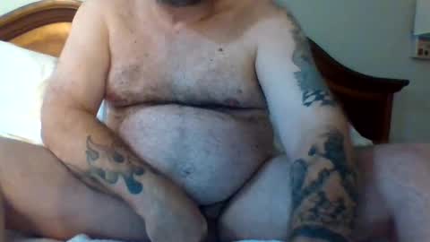 Snapshot of leo71313 chatting on 09.17.25 leo71313 online show from 09.17.25