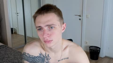 Snapshot of leo__miller chatting on 01.12.26 LEO online show from 01.12.26