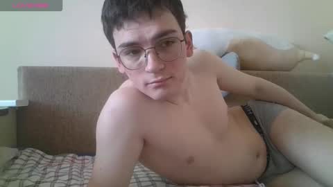 leo_cutie online show from 02.28.26