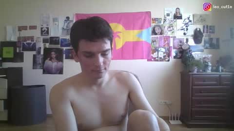 leo_cutie online show from 03.14.26