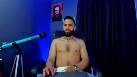 Snapshot of leo_diaz01 chatting on 12.29.24 Leo Diaz online show from 12.29.24