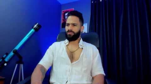 Snapshot of leo_diaz01 chatting on 01.03.25 Leo Diaz online show from 01.03.25