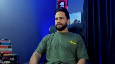 Snapshot of leo_diaz01 chatting on 01.30.25 Leo Diaz online show from 01.30.25