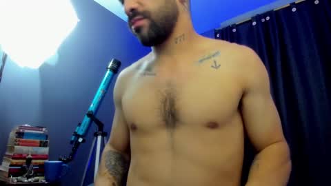 Snapshot of leo_diaz01 chatting on 02.17.25 Leo Diaz online show from 02.17.25