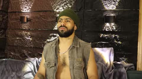 Leo  Diaz online show from 10.21.25