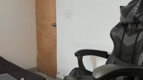 Leo Jones online show from 09.22.25