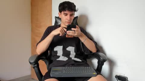 Leo Jones online show from 09.26.25