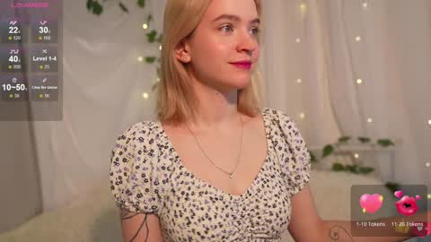 Snapshot of leo_lulu chatting on 02.02.25  Ashly  online show from 02.02.25