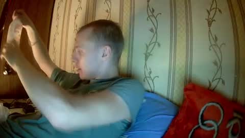 Snapshot of leo_timm chatting on 06.18.26 leo_timm online show from 06.18.26