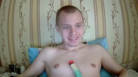 Snapshot of leo_timm chatting on 06.25.26 leo_timm online show from 06.25.26