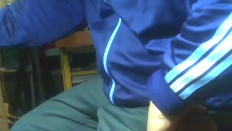 Snapshot of leobauo chatting on 05.17.26 leobauo online show from 05.17.26
