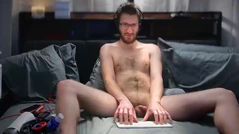 Snapshot of leobiggy227 chatting on 02.23.25 LeoBiggy online show from 02.23.25