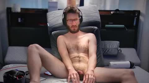 Snapshot of leobiggy227 chatting on 03.03.25 LeoBiggy online show from 03.03.25