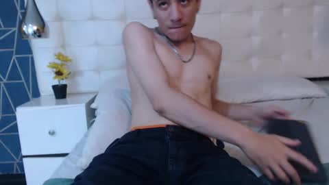 Snapshot of leofeniix chatting on 02.26.26 Leo online show from 02.26.26