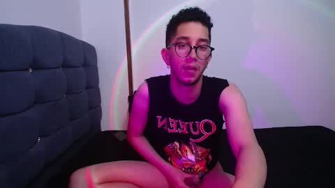 Snapshot of leoh_hades chatting on 10.18.25 Leoh online show from 10.18.25