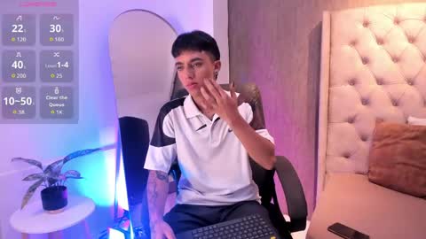 leohard_ online show from 04.15.26