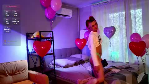 Leon online show from 02.11.25