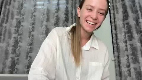 Snapshot of leona_grand chatting on 06.24.26 Emma online show from 06.24.26