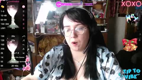 Leona Harrison online show from 01.28.25