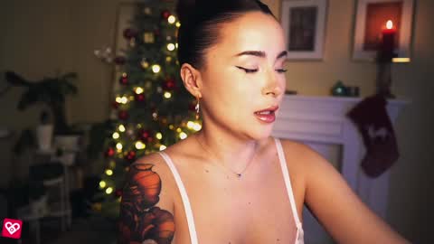 Leo online show from 12.20.24