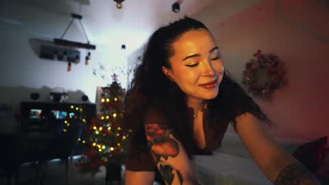 Leo online show from 12.21.25