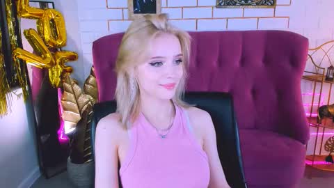 leonastone online show from 10.17.25