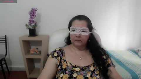 Snapshot of leonela_69 chatting on 02.18.25 leonela   online show from 02.18.25