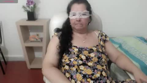 Snapshot of leonela_69 chatting on 02.19.25 leonela   online show from 02.19.25