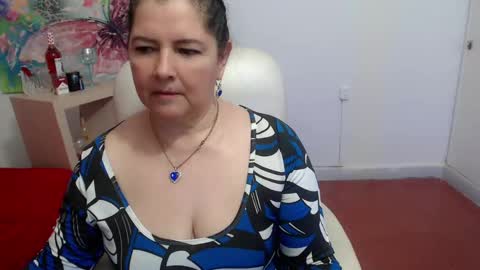 Snapshot of leonela_69 chatting on 09.28.25 leonela   online show from 09.28.25