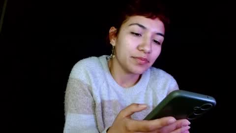 leonela  online show from 10.06.25