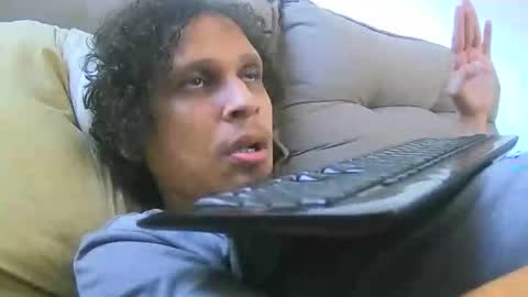 Snapshot of leonnxv chatting on 03.04.25 leonnxv online show from 03.04.25