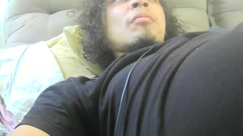 Snapshot of leonnxv chatting on 10.01.25 leonnxv online show from 10.01.25