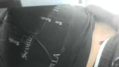 Snapshot of leonnxv chatting on 10.19.25 leonnxv online show from 10.19.25