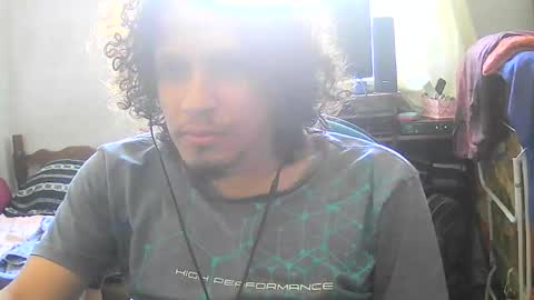 Snapshot of leonnxv chatting on 11.05.25 leonnxv online show from 11.05.25