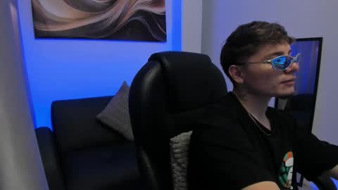 Leo  online show from 03.03.26