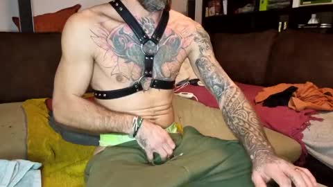 leorojas888 online show from 01.02.25