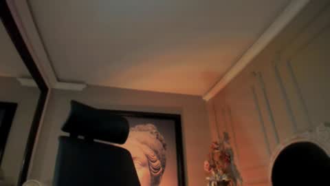 Leo Salvatore online show from 12.08.24