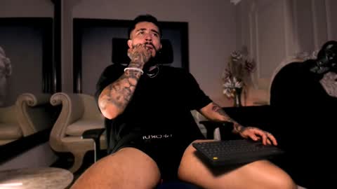 Leo Salvatore online show from 12.16.24