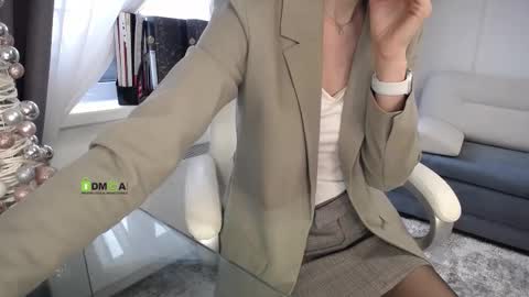 Lera online show from 12.04.25