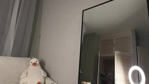 Snapshot of lesi_moonie chatting on 02.06.25 Lesi Join my fanclub before use my fanmenu online show from 02.06.25