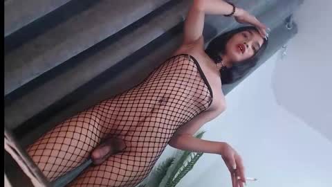 Trisha18 online show from 01.21.25