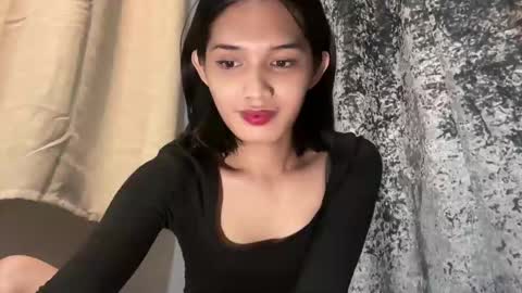 Trisha18 online show from 02.12.25