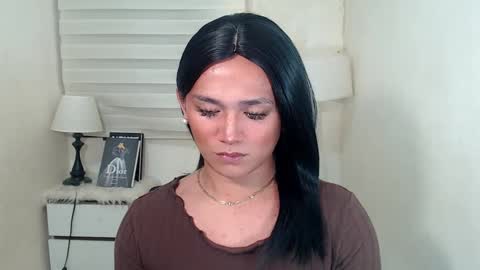 Snapshot of lesleyanderson chatting on 02.12.25 Pat online show from 02.12.25