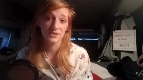 LesleyGumGrass- The Boring Trans girl online show from 01.11.25