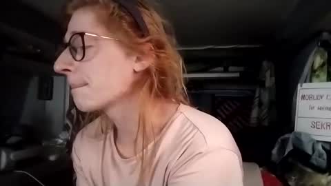 LesleyGumGrass- The Boring Trans girl online show from 01.20.25